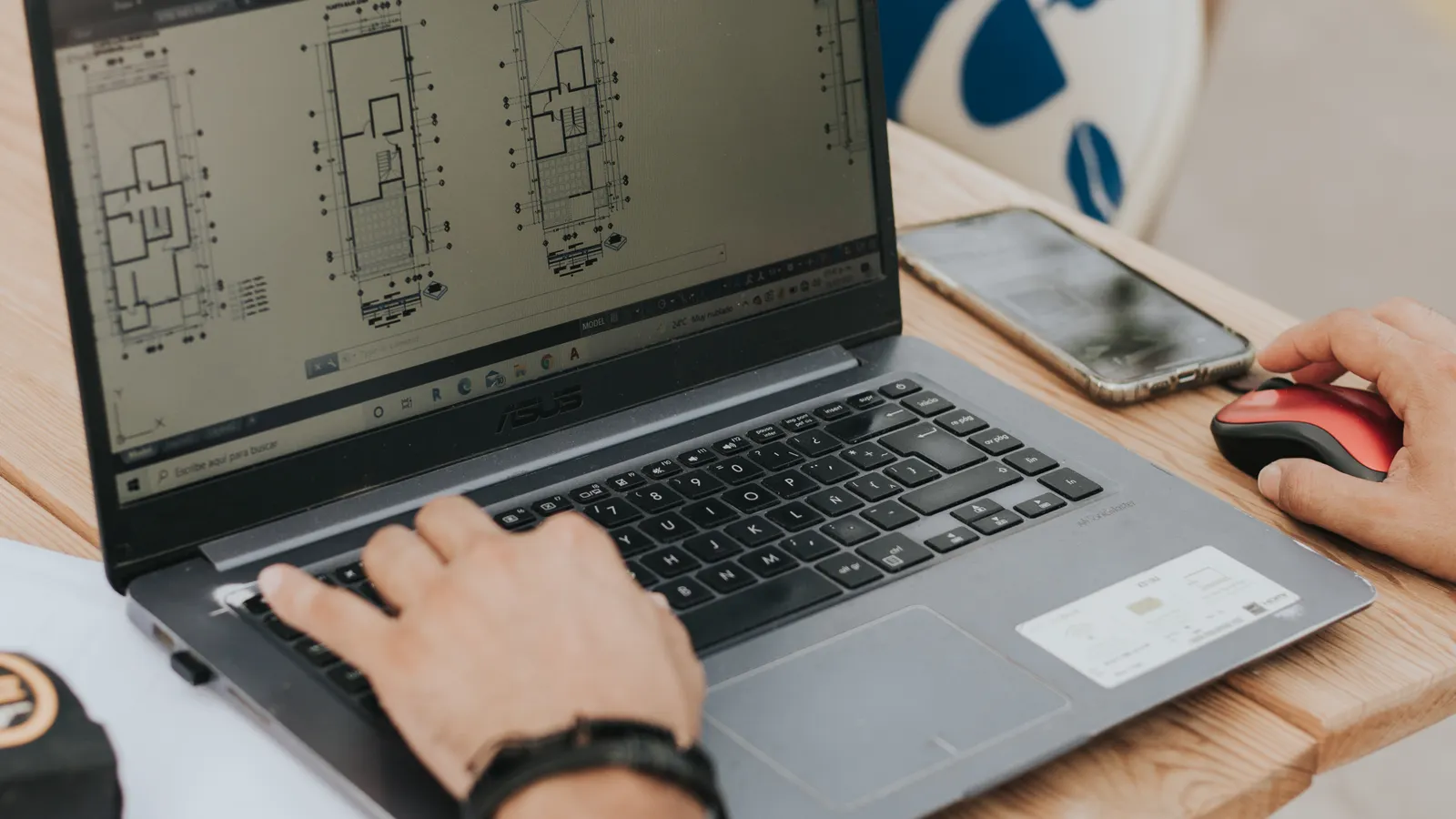 Como carregar famílias no Revit: passo a passo